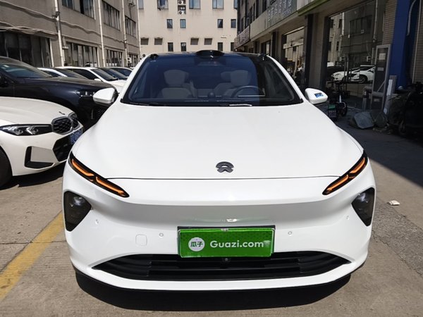 Nio ET7 2022, 63800 км, за 31253 USD - фото 11
