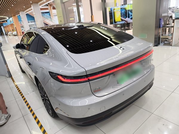 Nio ET7 2023, 55000 км, за 32036 USD