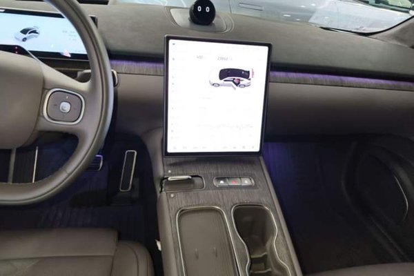 Nio ET7 2024, 23900 км, за 34123 USD - фото 25