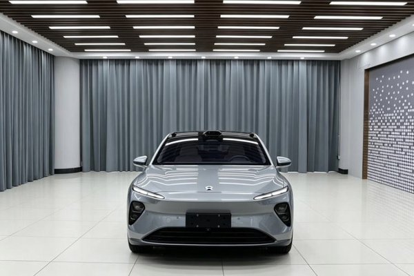 Nio ET7 2024, 23900 км, за 34123 USD - фото 16