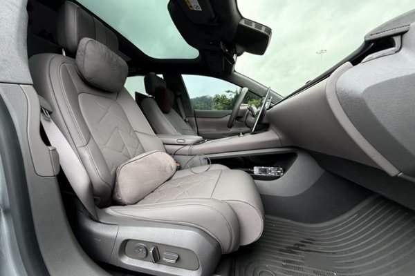 Nio ET7 2024, 23900 км, за 34123 USD - фото 36