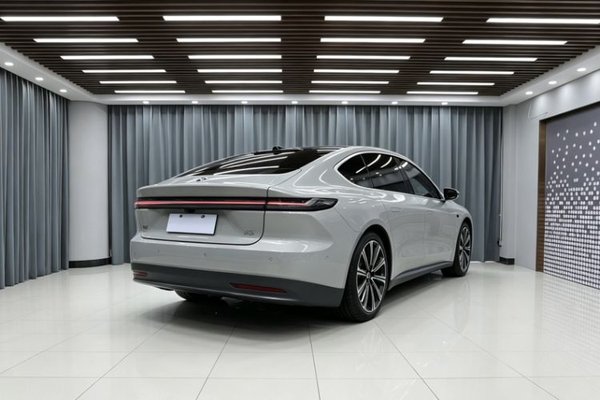 Nio ET7 2024, 34900 км, за 28871 USD - фото 18