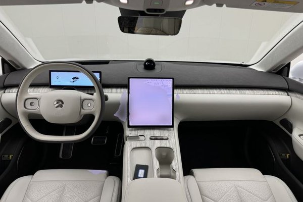 Nio ET7 2024, 17900 км, за 35007 USD - фото 12