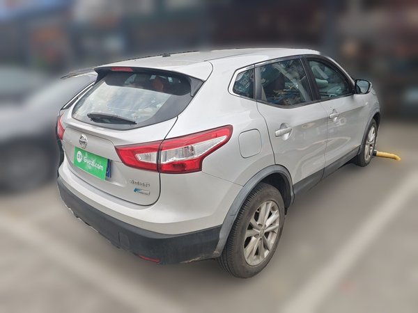 Nissan Qashqai 2017, 38800 км, за 8739 USD - фото 6