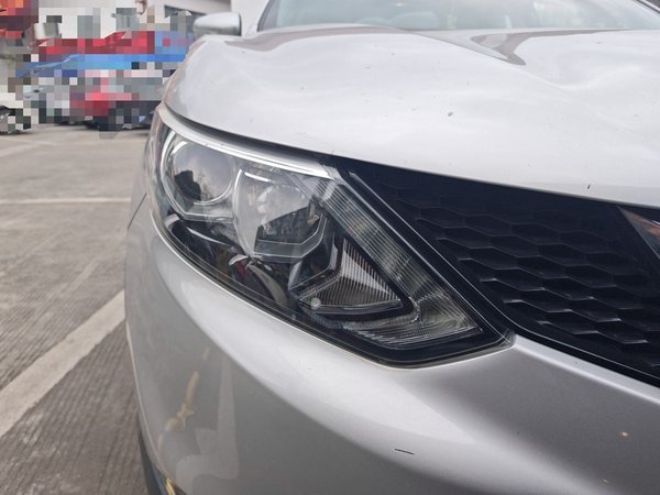 Nissan Qashqai 2017, 38800 км, за 8739 USD - фото 7