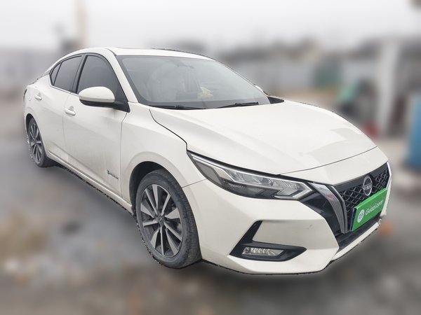 Nissan Sylphy 2022, 60700 км, за 10675 USD