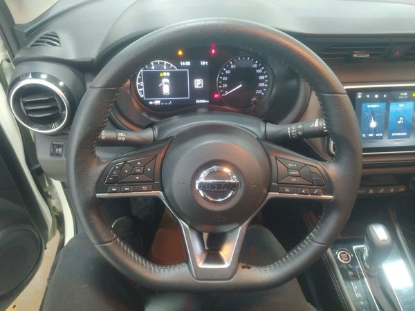 Nissan Kicks 2022, 35100 км, за 11309 USD - фото 10