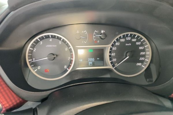 Nissan Lannia 2016, 116100 км, за 7643 USD - фото 8