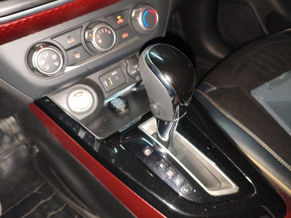 Nissan Lannia 2016, 51600 км, за 6091 USD - фото 15