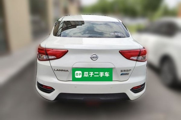Nissan Lannia 2016, 120000 км, за 7486 USD