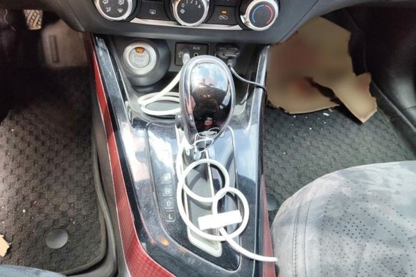 Nissan Lannia 2016, 120000 км, за 7486 USD - фото 13