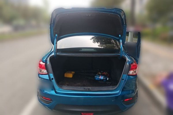 Nissan Lannia 2019, 49400 км, за 8003 USD - фото 16