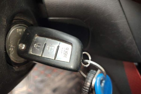 Nissan Lannia 2019, 120000 км, за 5378 USD - фото 9