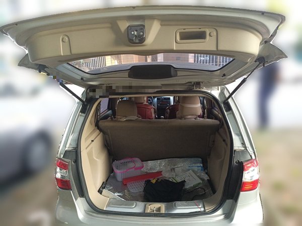 Nissan Livina 2013, 110700 км, за 3059 USD - фото 20