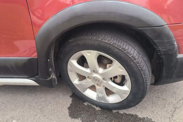Nissan Livina 2015, 92500 км, за 3850 USD - фото 8