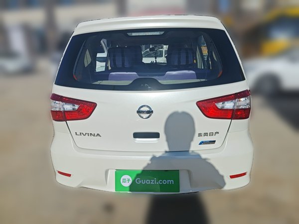 Nissan Livina 2015, 52800 км, за 6206 USD