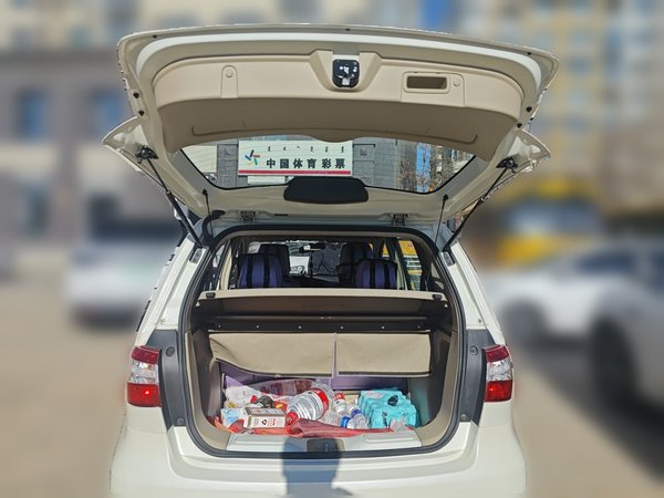 Nissan Livina 2015, 52800 км, за 6206 USD - фото 20