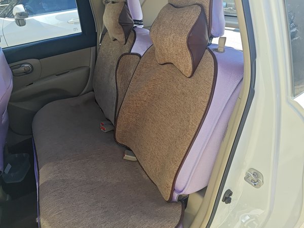 Nissan Livina 2015, 52800 км, за 6206 USD - фото 18