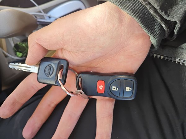 Nissan Livina 2015, 52800 км, за 6206 USD - фото 9