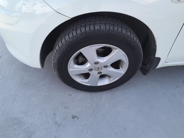 Nissan March 2010, 64200 км, за 6121 USD - фото 9