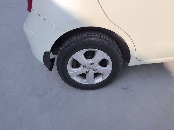 Nissan March 2010, 64200 км, за 6121 USD - фото 10