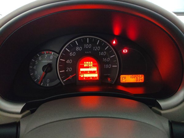 Nissan March 2010, 102100 км, за 4528 USD - фото 13