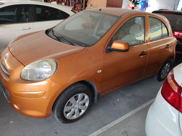 Nissan March 2010, 102100 км, за 4528 USD