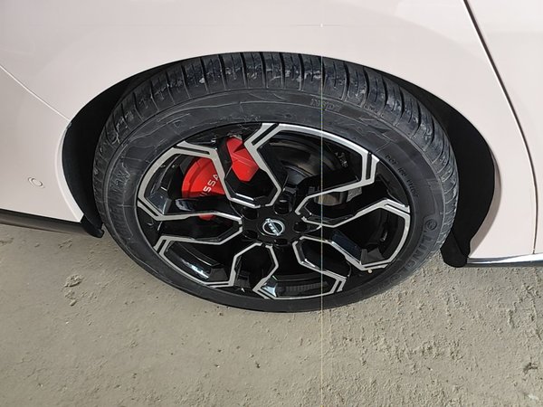 Nissan N7 2025, 12000 км, за 18767 USD - фото 10