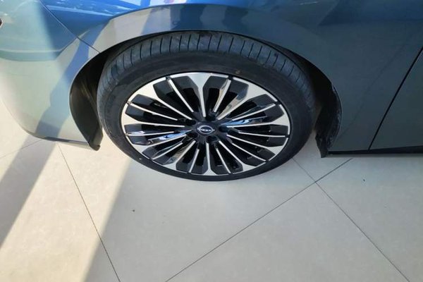 Nissan N7 2025, 27600 км, за 16667 USD - фото 15