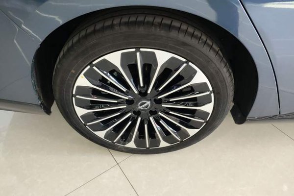 Nissan N7 2025, 27600 км, за 16667 USD - фото 10