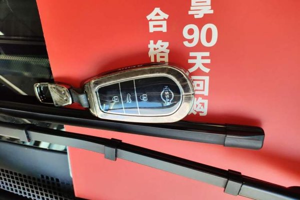 Nissan N7 2025, 27600 км, за 16667 USD - фото 17