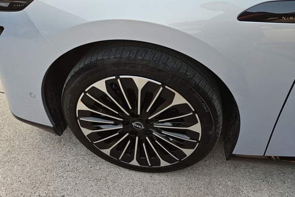 Nissan N7 2025, 13899 км, за 19127 USD - фото 8