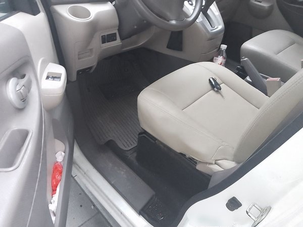 Nissan NV200 2016, 152500 км, за 6855 USD - фото 17
