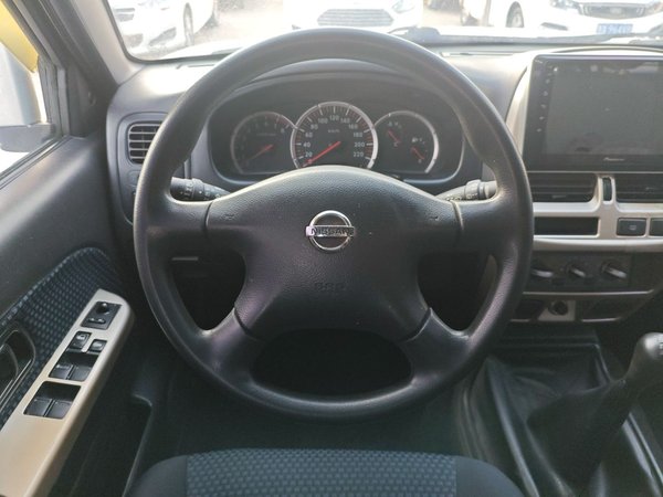 Nissan Paladin 2013, 102100 км, за 6508 USD - фото 14