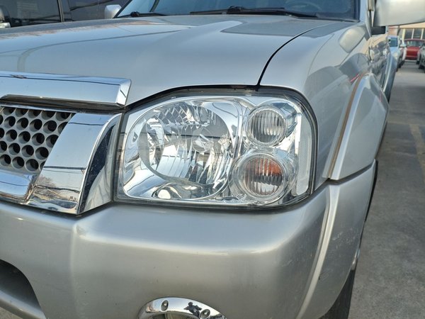 Nissan Paladin 2013, 102100 км, за 6508 USD - фото 9