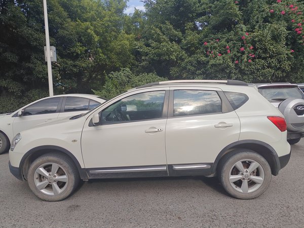 Nissan Qashqai 2015, 126800 км, за 5234 USD - фото 6