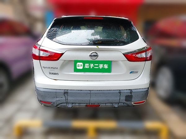 Nissan Qashqai 2016, 131200 км, за 7099 USD