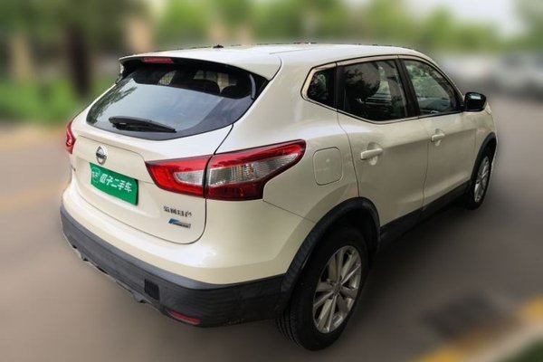 Nissan Qashqai 2016, 36000 км, за 7988 USD