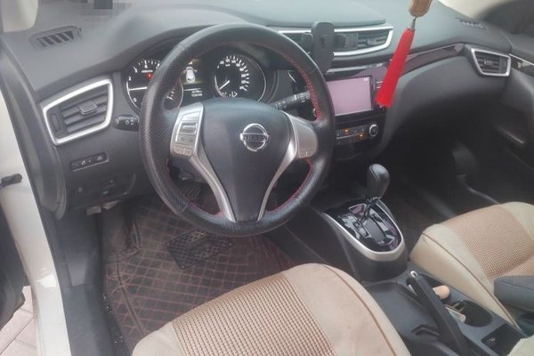 Nissan Qashqai 2016, 45700 км, за 8897 USD