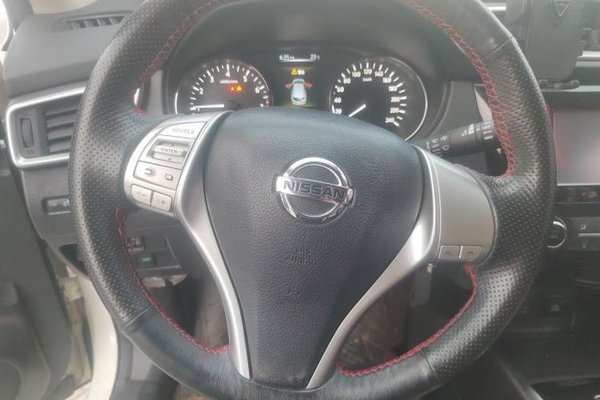 Nissan Qashqai 2016, 45700 км, за 8897 USD