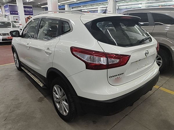 Nissan Qashqai 2016, 77500 км, за 8561 USD