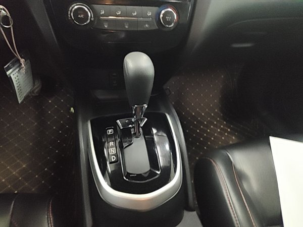 Nissan Qashqai 2016, 77500 км, за 8561 USD - фото 17