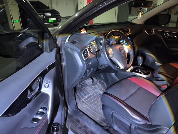 Nissan Qashqai 2017, 71900 км, за 8298 USD - фото 17