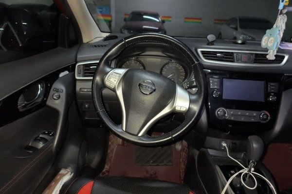 Nissan Qashqai 2017, 111100 км, за 8727 USD