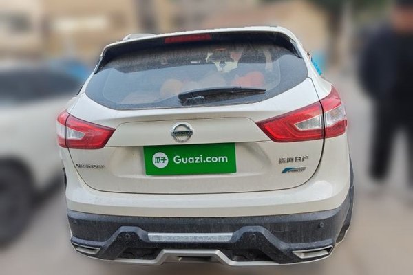Nissan Qashqai 2017, 101600 км, за 6773 USD