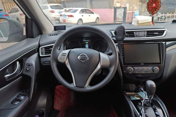 Nissan Qashqai 2017, 101600 км, за 6773 USD - фото 11