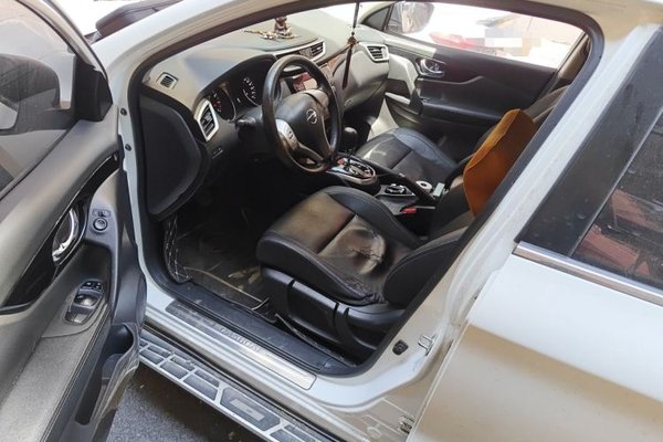 Nissan Qashqai 2017, 121100 км, за 7841 USD - фото 17