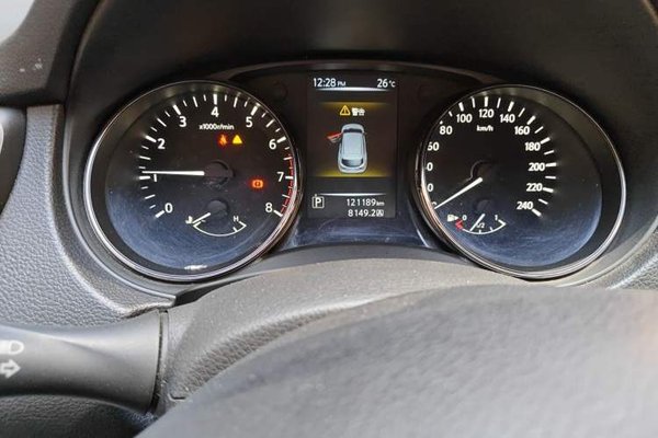 Nissan Qashqai 2017, 121100 км, за 7841 USD - фото 12
