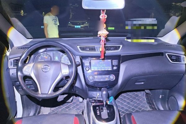 Nissan Qashqai 2017, 79600 км, за 7721 USD - фото 9