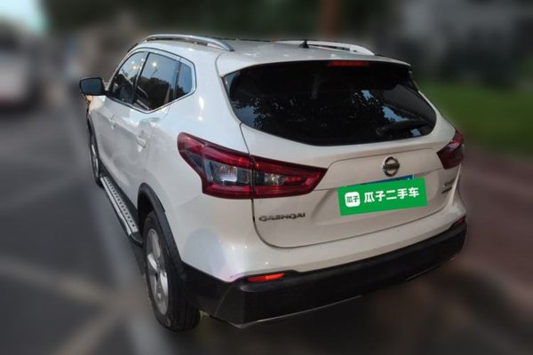 Nissan Qashqai 2019, 106000 км, за 7864 USD